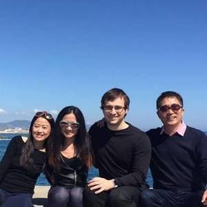 Meet your Posher, Mira